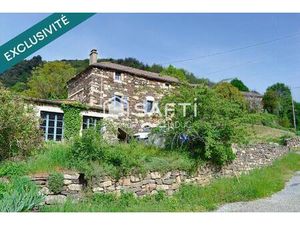 Maison en VIAGER  dépendance et atelier  1 personne