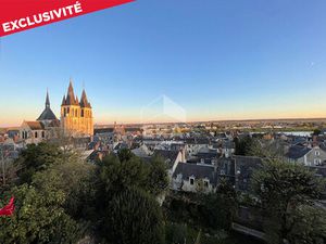 APPART. A VENDRE T3 - BLOIS - Beaux volumes  Vue imprenable sur monuments et Loire