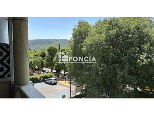 Gréoux   appartement T2 avec ascenseur et place de parking