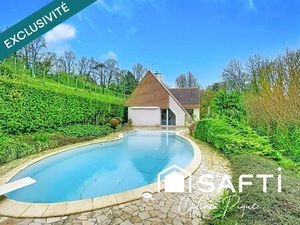 BIEN RARE SUR CAEN– MAISON FAMILIALE AVEC PISCINE DANS UN ENVIRONNEMENT EXCEPTIONNEL