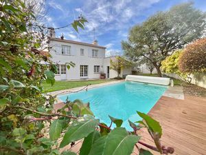 Propriété familiale hyper-centre Challans