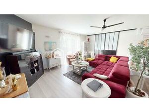 Pavillon 4 chambres + bureau - MATHA