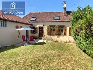 CHARMANTE MAISON A DIX MINUTES D'AIX EN OTHE