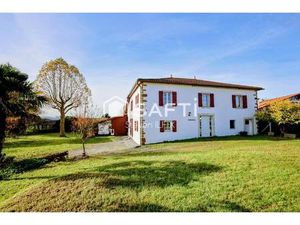 Maison Basque 8 pièces 250m²  terrain de 1670 m²