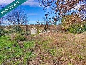 Belle parcelle de terrain a usage de loisir