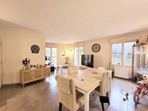 T3 en rdj avec parking