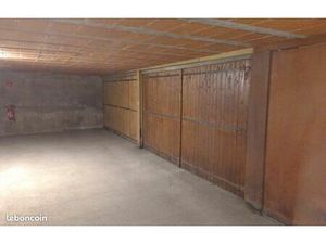 Garage double dans résidence sécurisée quartier saint-Michel saint-Agne Récollets av de l'