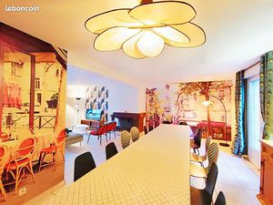 Villa 5/6 chambres 238m2  RER a pieds