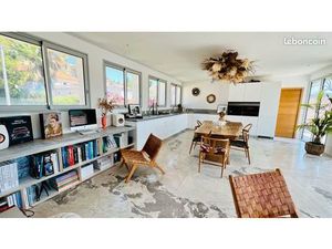 Appartement . T5 . 120m2