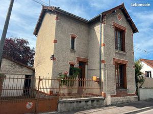 Maison a sainte savine