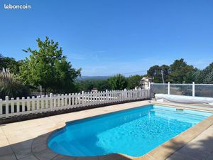 Villa plain-pied avec piscine à La Verdière