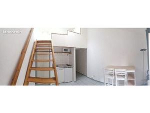 Studio 1 pièce 21 m²