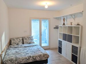 Studio dans Villa au Canebas