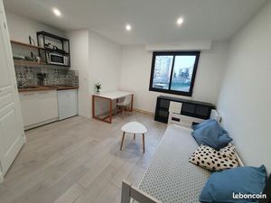 Studio meublé grange blanche