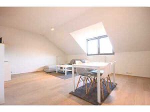 Superbe appartement 1 chambre meublé en plein coeur de Louva