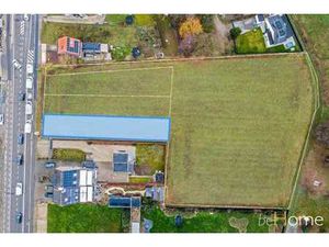 À la recherche d’un terrain à bâtir pour une construction s