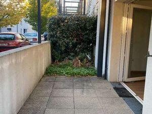 Location Appartement 2 pièces à Sautron (44880) : à louer 2 pièces / 46m² Sautron