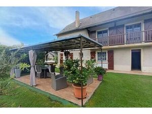 Maison de 180 m² à Oloron-Sainte-Marie