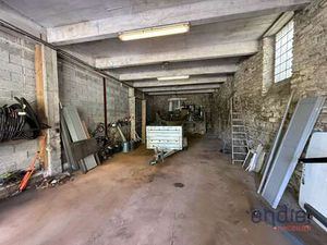 Vente Garage et parking à Rosporden (29140) : à vendre / 70m² Rosporden