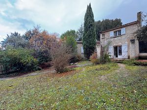 Maison 132m2 Type 5 à 15 mn d'Aix en provence  Au calme s