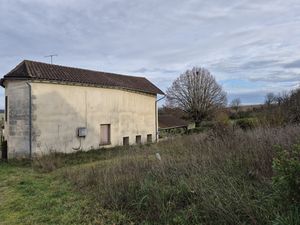 Dordogne  Périgueux  Montagrier  Maison de 105 m²  terrain 2800m²  quatres chambres  dépen