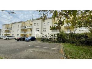 Duplex avec balcon plein sud  vue arborée et garage