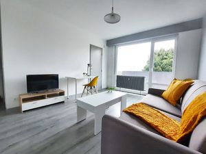 F1 meublé de 24m2 + balcon + cave