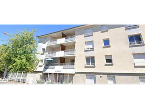 F3 SORBIERS AVEC TERRASSE PARKING ET GARAGE