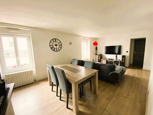 BOURGES APPARTEMENT T4