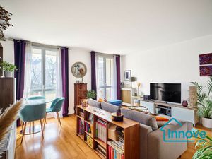 2 pièces 60 m² – rénovés  deux balcons  vue dégagée