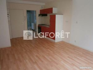 Studio 1 pièce 28 m²