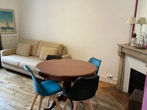 Paris 18ᵉ – 1 chambre meublé 42 m² – Porte de Clignancourt – 1 395 CC