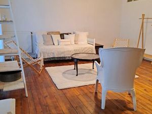 F2 de charme meublé et équipé