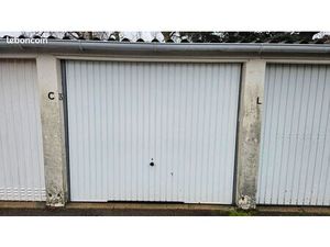 Box / garage dans espace fermé et sécurisé Henin Beaumont centre