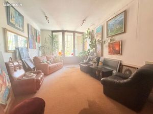 Immeuble 215 m² Trie Sur Baise