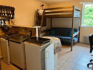 STUDIO meublé et équipé pour étudiant ou stagiaire