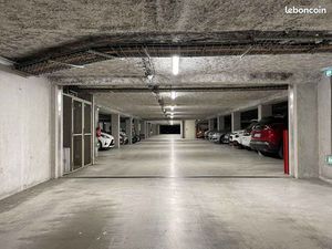 Loue place de parking souterrain