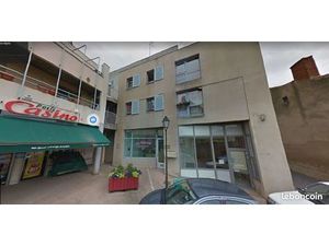 BELLENAVES - cœur de bourg - Appartement T2