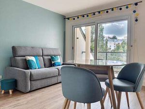 Location Appartement 2 pièces Meublé à Vannes (56000) : à louer 2 pièces Meublé / 35m² Van