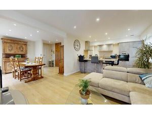 Maison Bischwihr 104 m² T-5 à vendre  379 000 €