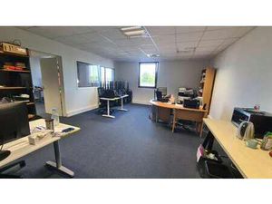 Vente Bureaux et commerces à Saint-Herblain Atlantis-Gournerie-Bergerie-Les Villages (4480