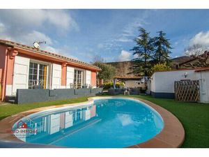 Belle villa avec dependance