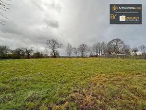 Vente Terrain 1960 m2 à Parcé