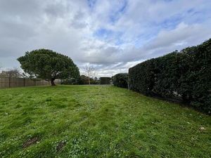 Proche mer  Terrain à Batir de 593 M2