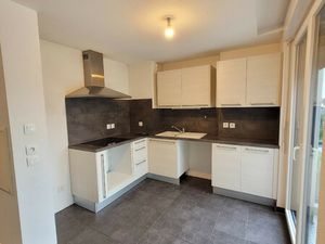 Beau T4 terrasse garage parking ERSTEIN