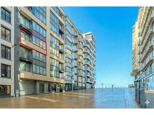 Appartement te koop met zijdelings zeezicht te Oostende