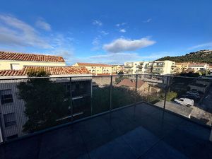 Appartement Six Fours Les Plages 4 pièce(s) 72.35 m2