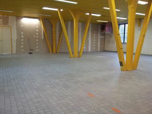 Vente local commercial  330.00m²  Fourchambault