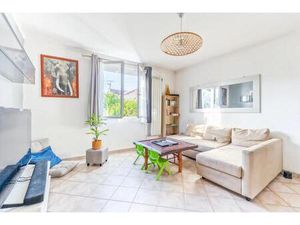 Maison 5 pièces 70 m²  jardin 220 m² – Les Mureaux