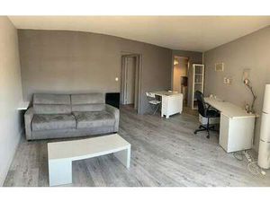 Location Appartement T1 à Nantes Centre Ville (44000) : à louer T1 / 37m² Nantes Centre Vi